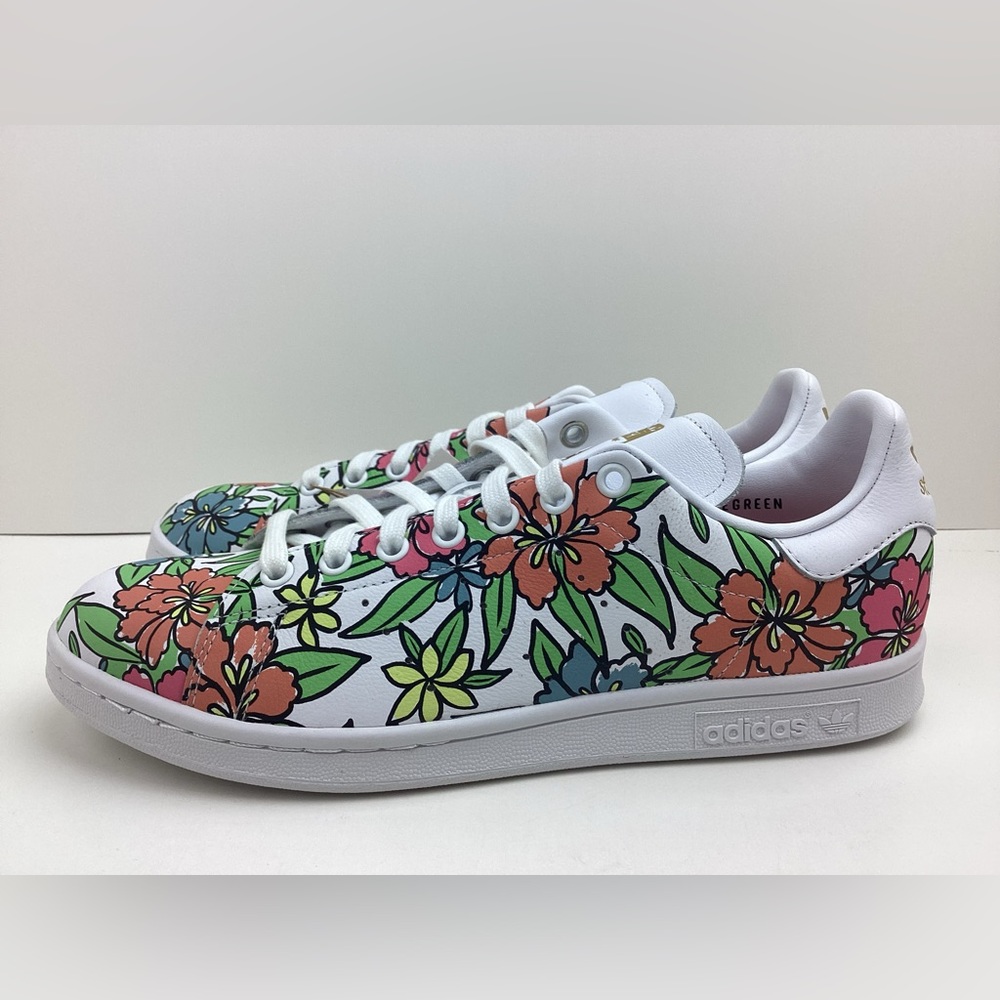 Adidas Stan Smith PrimeGreen All-Over Floral Print Women’s Size 10.5